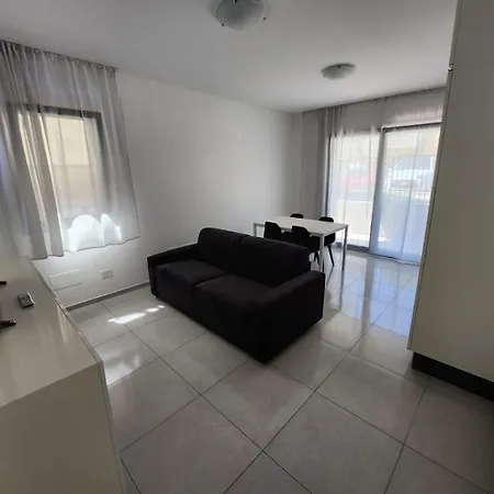 شقة Mickey's سان بنيديتّو ديل ترونتو